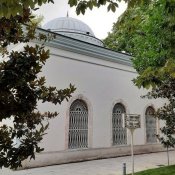 Tombs Of Osman Gazi And Orhan Gazi Bursa Turizm Portal